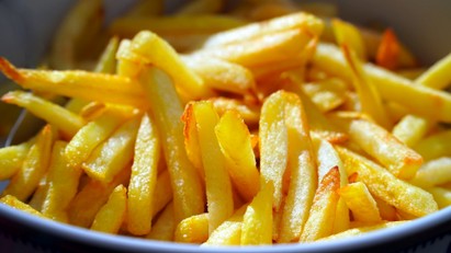french-fries-g8d4e8236a_1920.jpg
